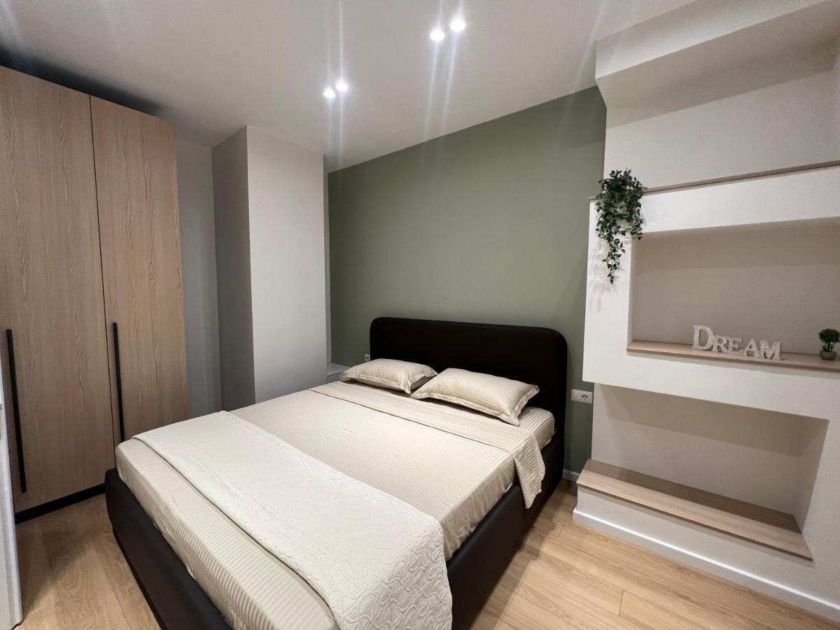 Costa Adriatica Apartments Durrës Rum bild