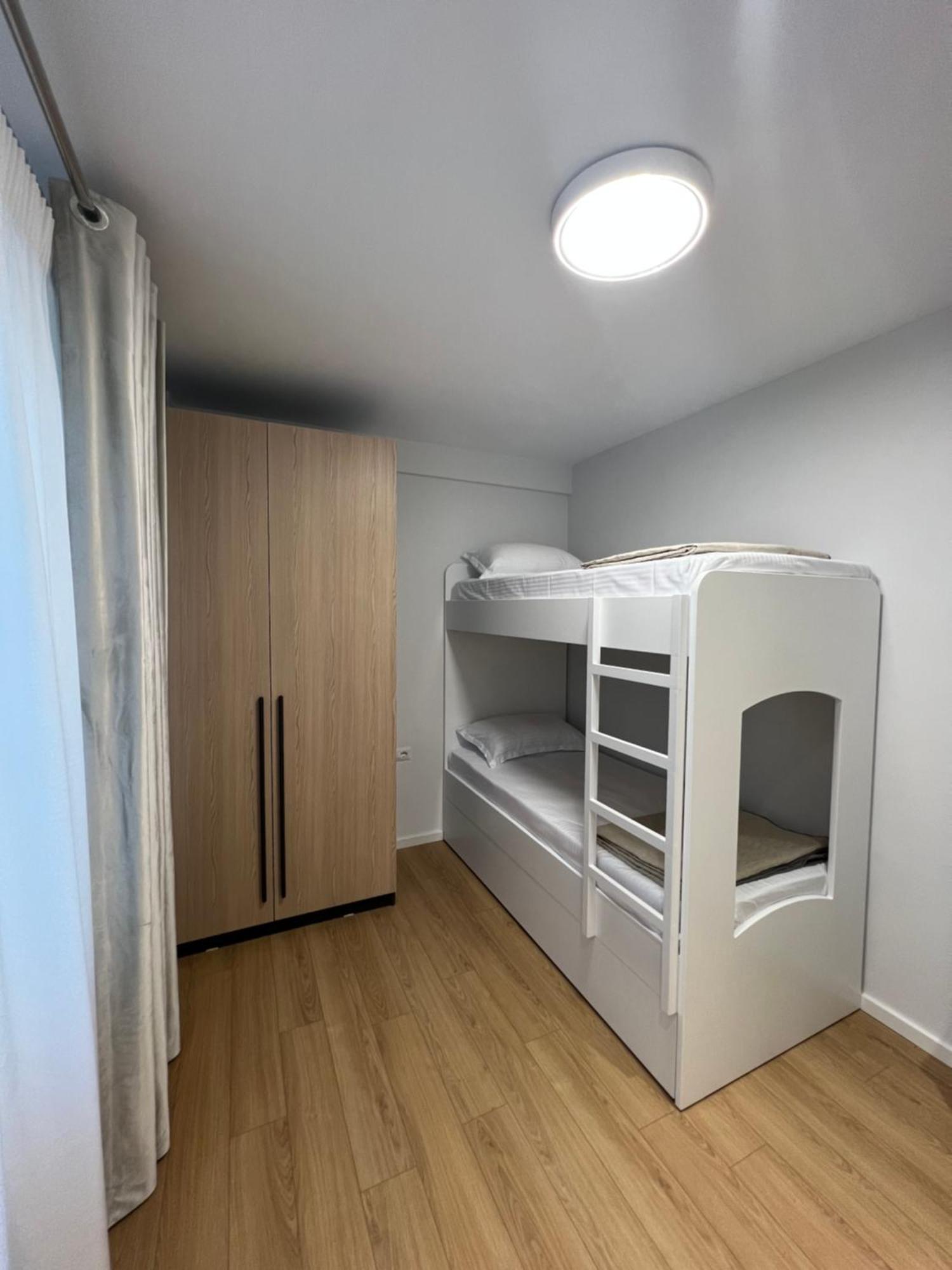 Costa Adriatica Apartments Durrës Rum bild