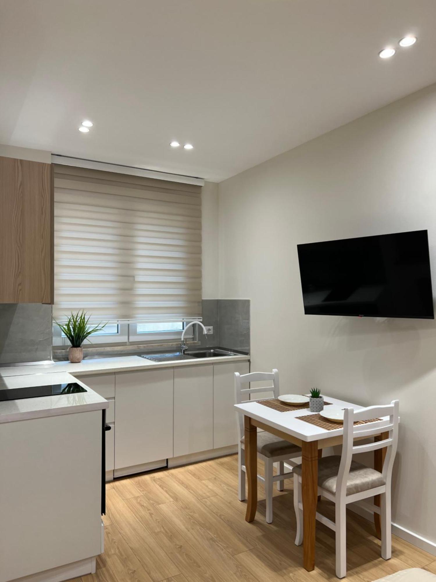 Costa Adriatica Apartments Durrës Rum bild